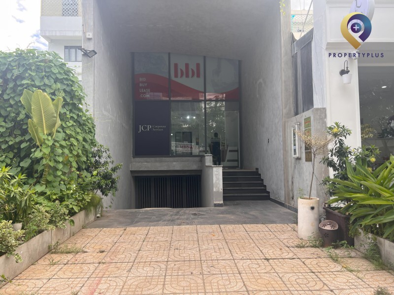 Tòa nhà đầu tư Aplus